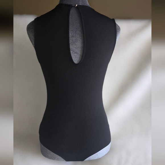 Express/Fashion Nova Black Sleeveless Bodysuit Set Of 2 - Picture 3 of 9